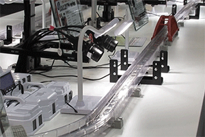Demonstration with miniaturized linear motor train